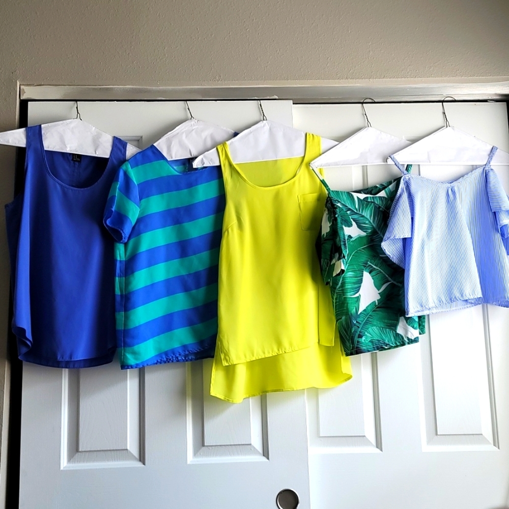 Set of 5 tops size M